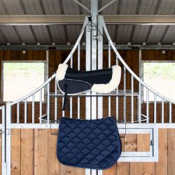 Porte-tapis suspendu For Stable