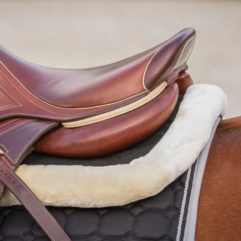 Siège D'équitation Absorbant Les Chocs – Mousse Mémoire, Cuir PU (neuf, 45x58x1.5cm)