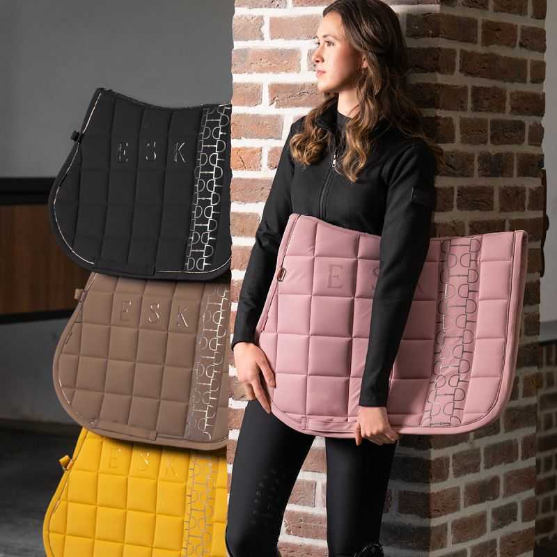 Tapis Big Square Softshell Eskadron SS25 Tapis Big Square Softshell Eskadron SS25