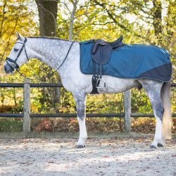 Couvre-reins imperméable doublé polaire Turnout Collection QHP