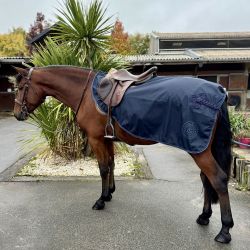 Couvre-reins imperméable Atamik Flags&Cup