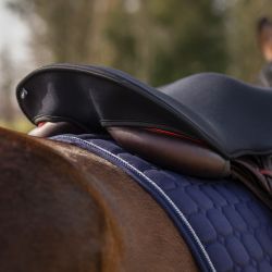 Dessus de selle à mémoire de forme QHP