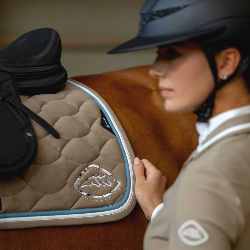 Tapis de selle Eroc Equiline