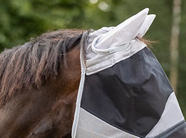 Masque anti-mouches avec oreilles